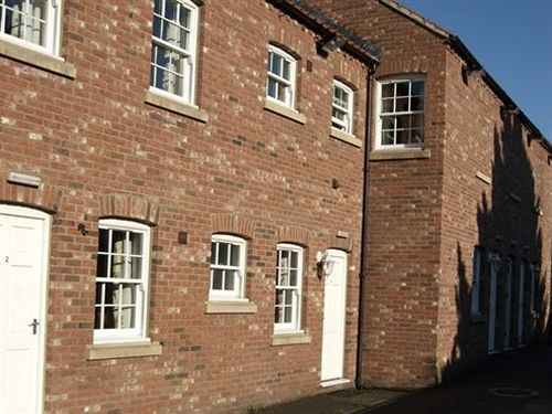 The Downe Arms Hotel Snaith Bagian luar foto